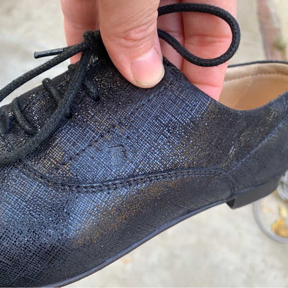 Tods Black Leather Metallic Shimmer Lace Up Oxford - Picture 9 of 13